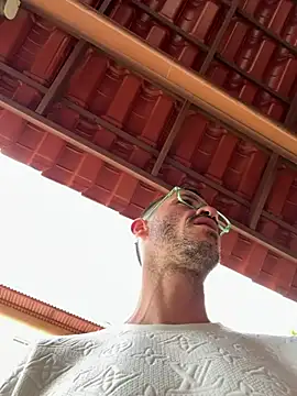MeladoDiMel: απευθείας συνομιλία ΧΧΧ