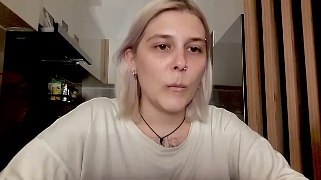 Chat XXX en directo de Ella_Bloom