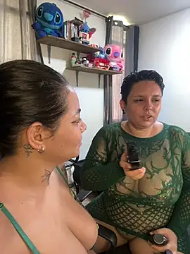 Chat +18 de Mabelydani ao vivo
