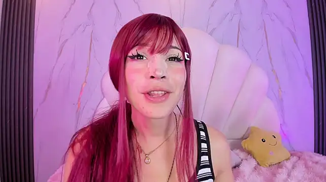 Chat XXX en directo de AliiceWonderland_