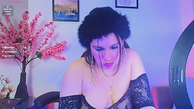 Chat XXX en directo de Rossy_Marks