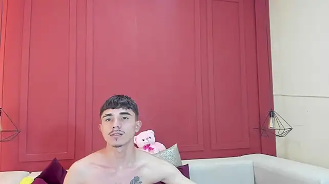 MaximumSteel_ Live XXX-Chat