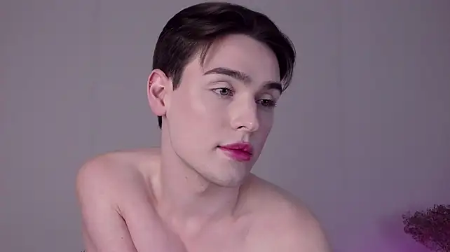 Chat XXX en directo de RobbyCharming