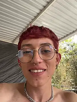 SweetDareX Live XXX Chat