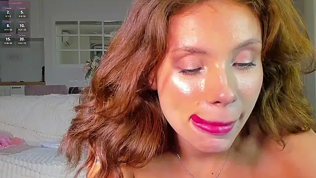 Emmanuelleee's Live XXX Chat