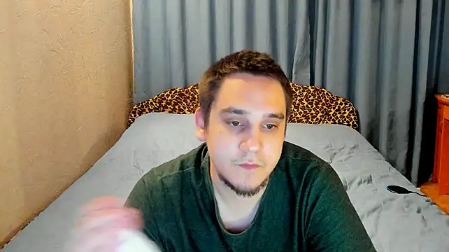 Bear_Beer130 live XXX chat