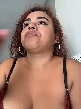 XXX chat uživo modela ___seusegredo