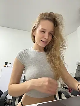 Ketitull live XXX chat