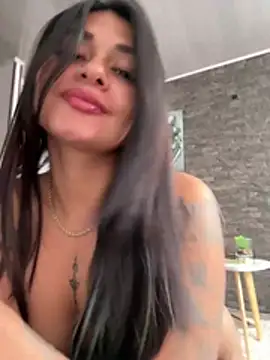 XXX chat uživo modela Velyssae