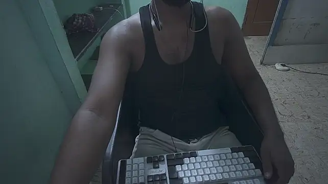 Tamil_KDD's Live XXX Chat