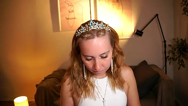 Enchantyy élő XXX-chatje