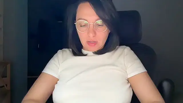 KamilaXHot Live XXX-Chat