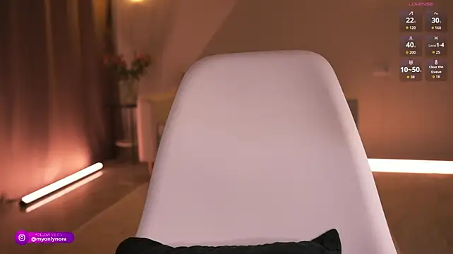 Živý XXX chat OnlyNora