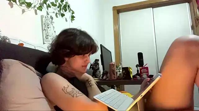 Chat XXX en directo de HeyFriren