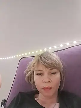 MaryPele live XXX chat