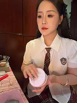 Chat XXX en directo de momoli60