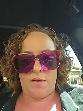 julimonroe's Live XXX Chat