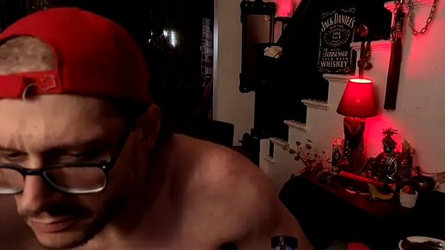 MasterDaddyCool Chat XXX live