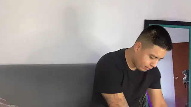 miaftmax Chat XXX in diretta