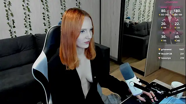 Innocent_Flame's Live XXX Chat