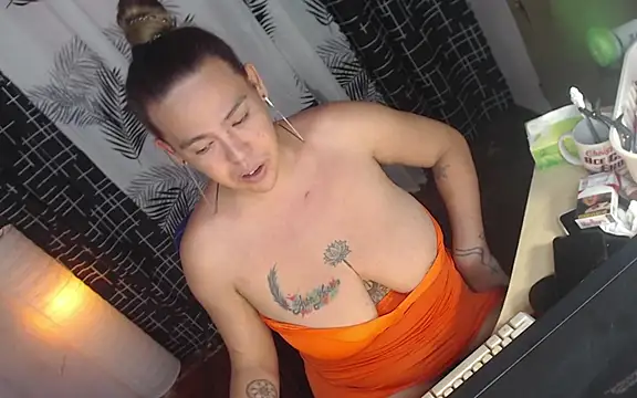 GoddessBigboobs লাইভ XXX চ্যাট