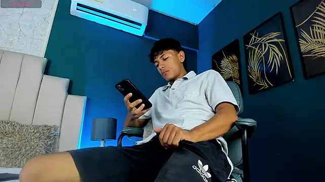 Im_Kael_ – Naživo XXX chat