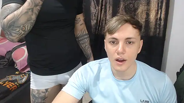 Czat XXX na żywo – kike_energy