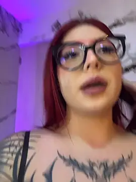 Chatroom XXX en direct de Red_Bunny_v