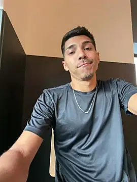Chat +18 de WavyAlloy30 ao vivo