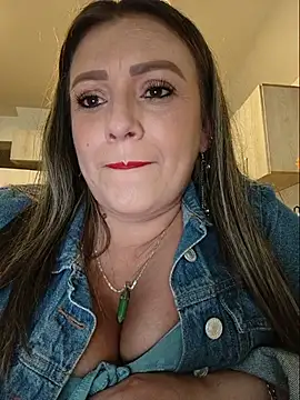 Chat XXX en directo de cataleyamyst