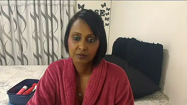 Ms_Rosexxx's Live XXX Chat