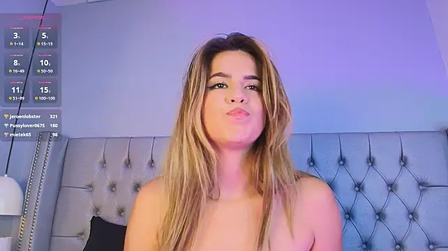 Chat +18 de Alessia_queen_ ao vivo
