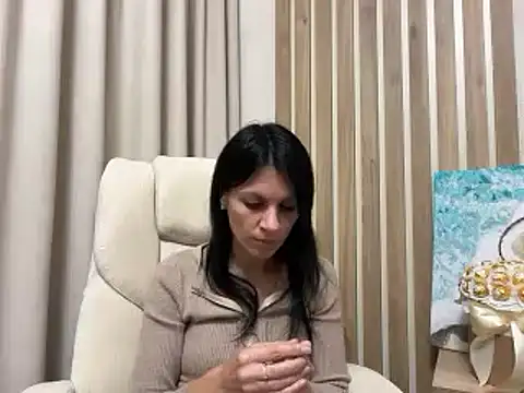 InjaAtHome 现场XXX聊天