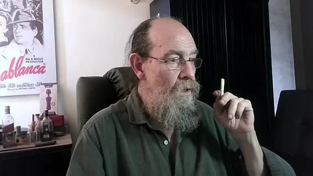 دردشة Uncle_Hottie الجنسية المباشرة