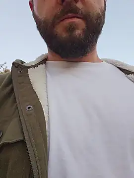 צ'אט XXX בשידור חי של JackHera