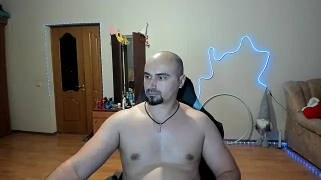 -SexyDaddy- XXX чат на живо