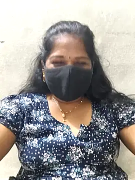 Chat XXX en directo de Tamil_Rithika_hot