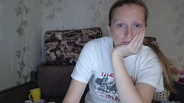 Chat XXX en directo de Lina_Glow479