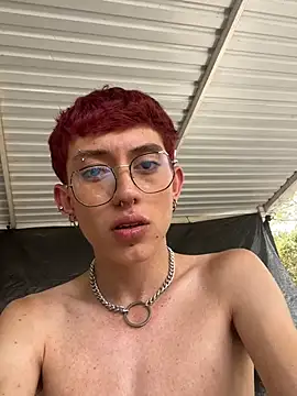XXX chat uživo modela SweetDareX