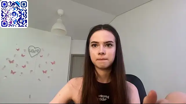 ElieFluttershy Live XXX Chat