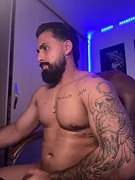 Ryan_Black3 Adlı Modelin Canlı XXX Sohbeti