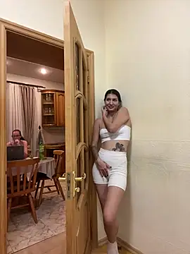 Chat +18 de RussianGirls_ ao vivo