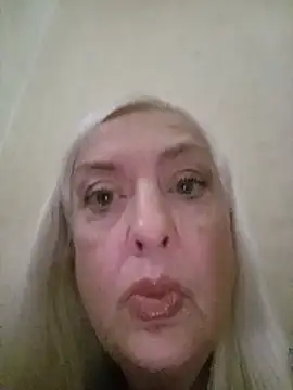 Chat XXX en directo de Julia20X
