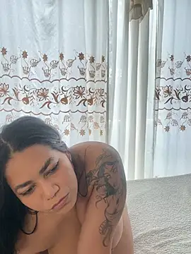 Chat XXX ao vivo de Mabelydani