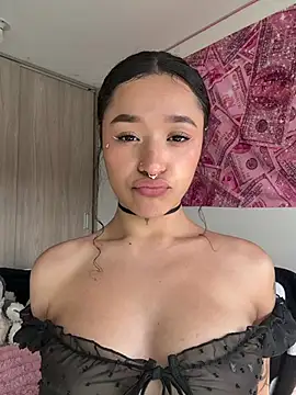 Chat +18 de crystal_dlun ao vivo