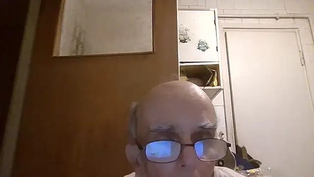 mariusica1@xh Chat XXX live