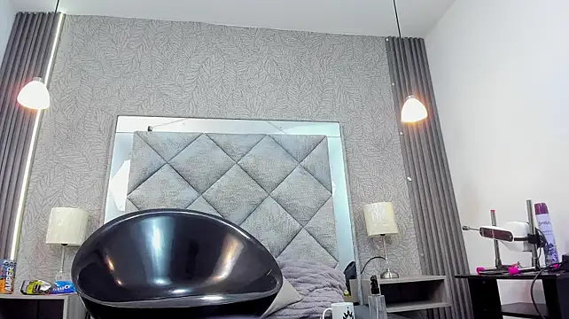MikeHunteer Chat XXX in diretta
