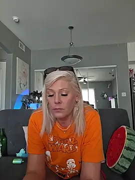 Lexi_Shocker 现场XXX聊天