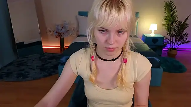HannahHolliss' Live XXX Chat