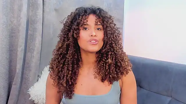 Amelia_bss Chat XXX in diretta